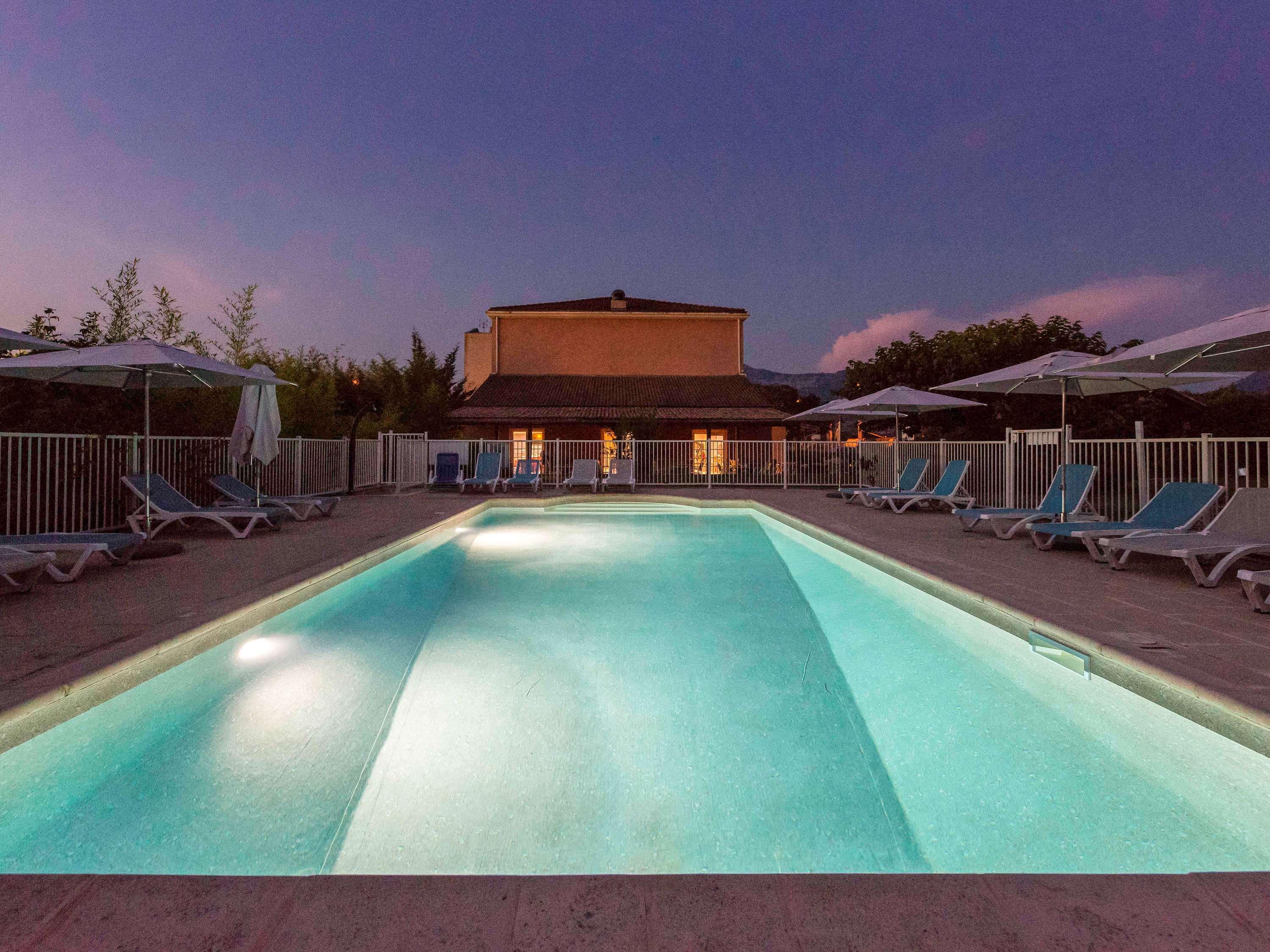Ibis Sisteron Hotel Exterior photo