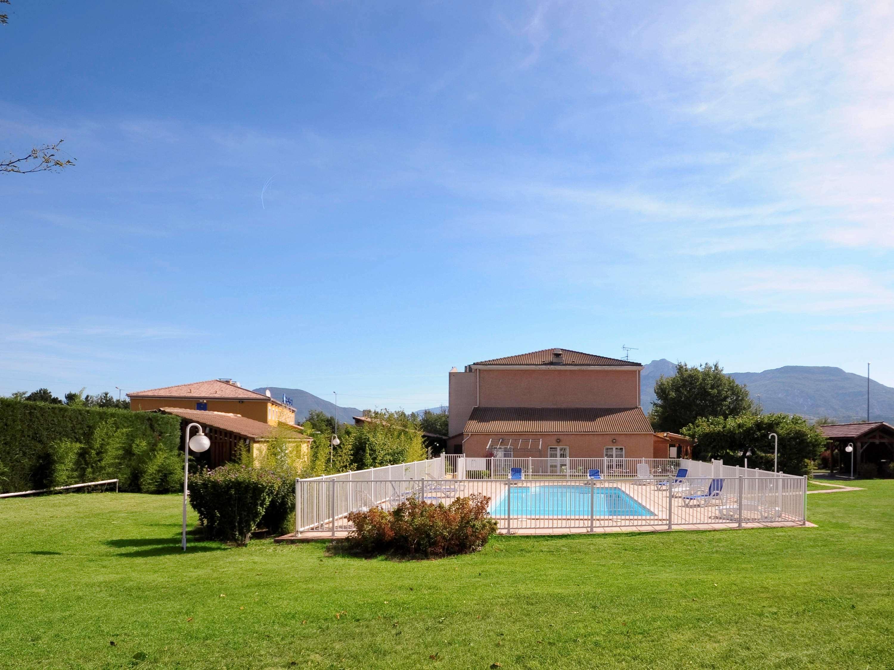 Ibis Sisteron Hotel Exterior photo
